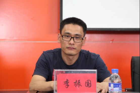 点击在新窗口中打开图片